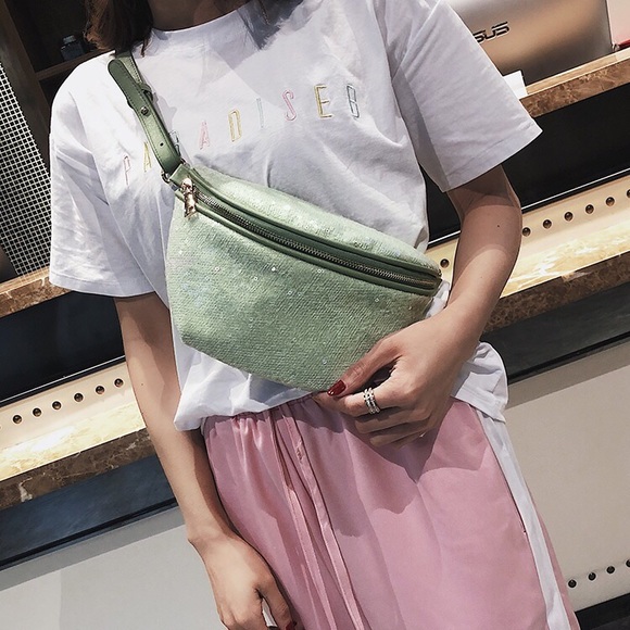 Luxee Ville Jody Mint Sequin Fanny Crossbody Bag - Picture 3 of 8